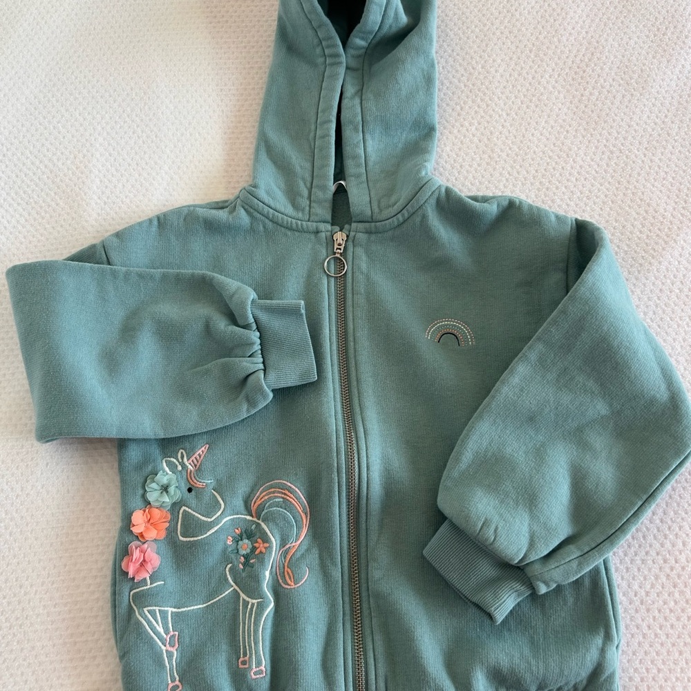 Green Hoodie with Unicorn Embroidery. fleece lining.